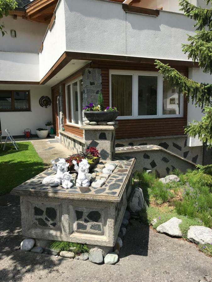 Appartement Elisabeth Inklusive Summer Card Umhausen Exterior photo